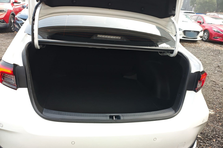 丰田 亚洲狮 2023 汽车图片 #21