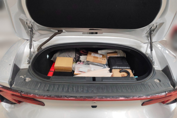 MG Cyberster 2024 صورة سيارة #21