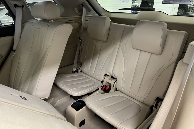 BMW 2015 car image #21