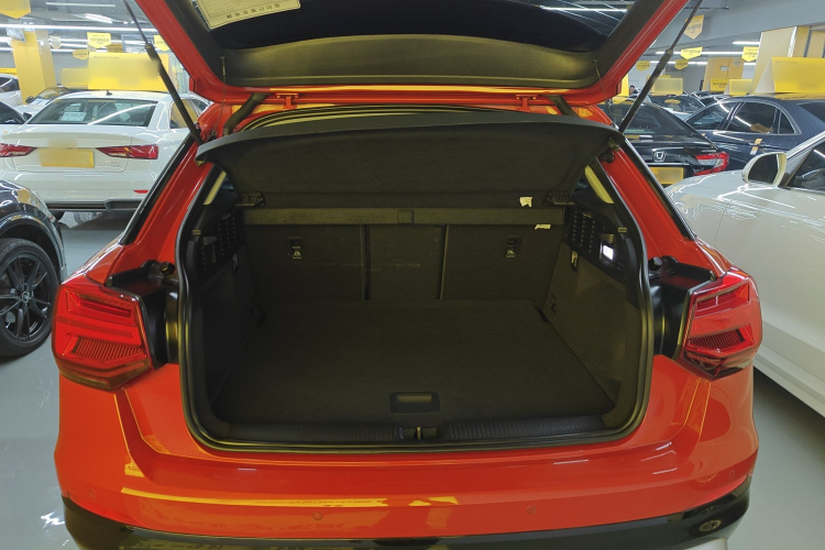 Q2L 2019 car image #21