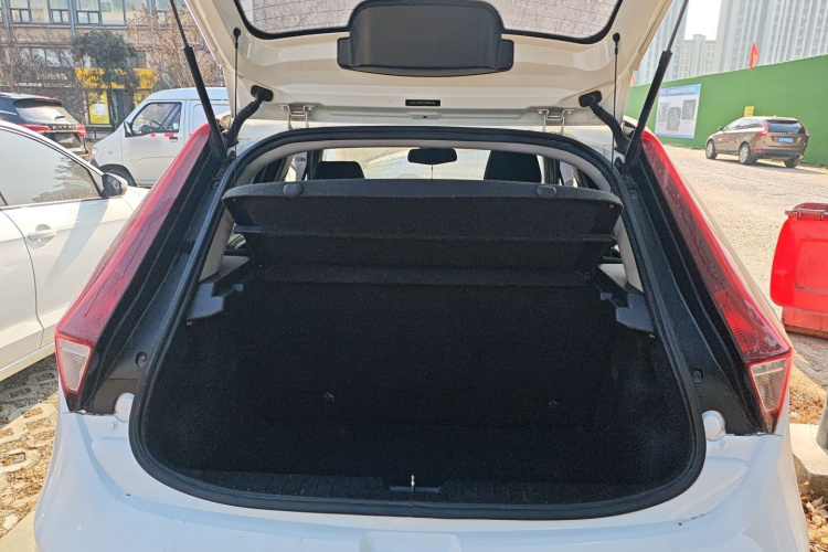 MG 3 2018 car image #21