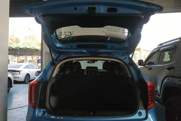 Haval Jolion 2021 #21 Haval Jolion 2021 car image #21