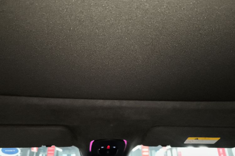 Avatr 07 2024 car image #21