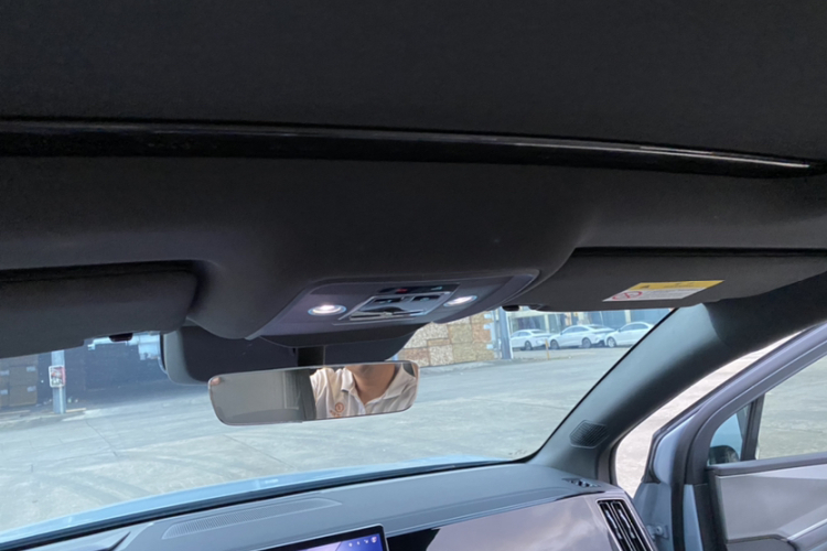 BYD SongL DM-i 2025 car image #21