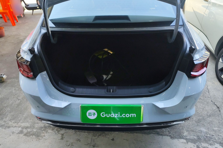 GEELY Emgrand L HiP 2025 car image #21