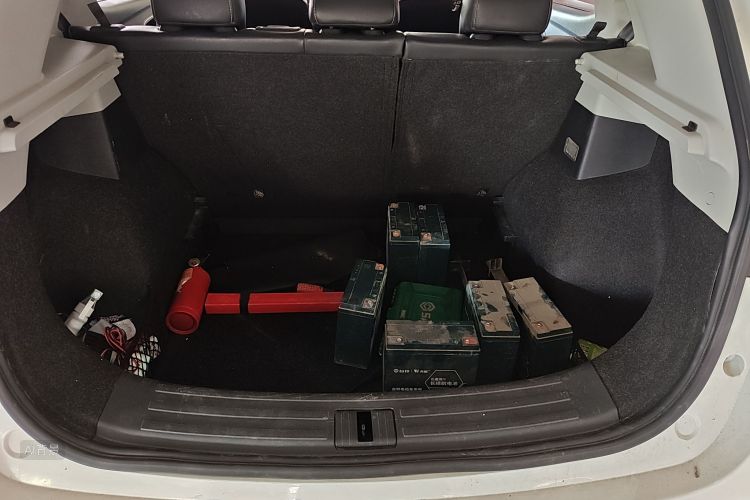 MG ZS 2018 imagen de coche #21