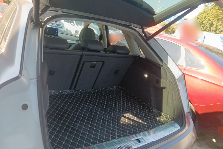 Audi Q3 2016 изображение автомобиля #21