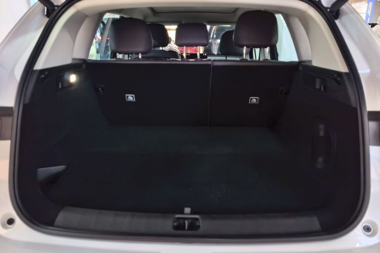 零跑汽车 零跑C10 2025 汽车图片 #21