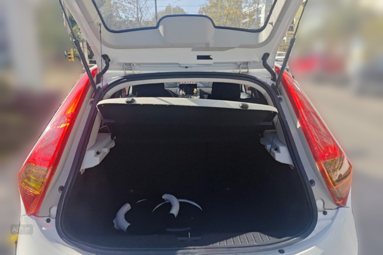 MG 3 2016 car image #21