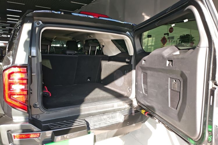 Tank 400 New Energy 2025 car image #21