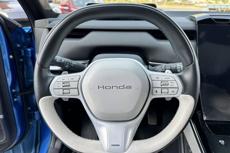 Honda S7 2025 #21 Honda S7 2025 car image #21