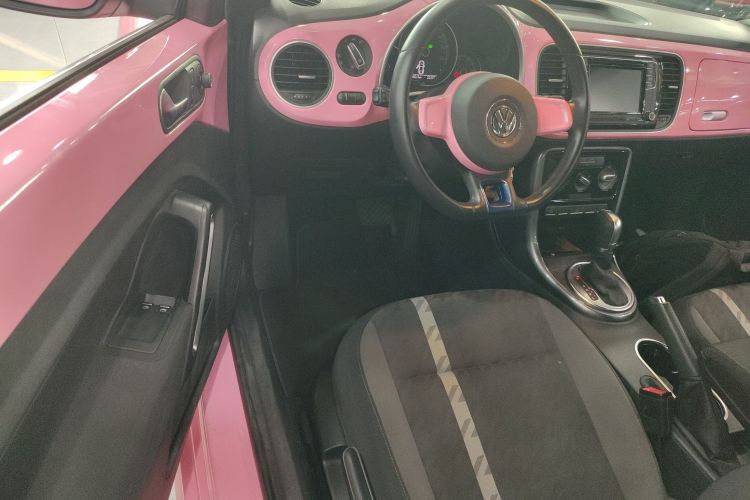 Volkswagen Beetle 2019 #21 Volkswagen Beetle 2019 car image #21