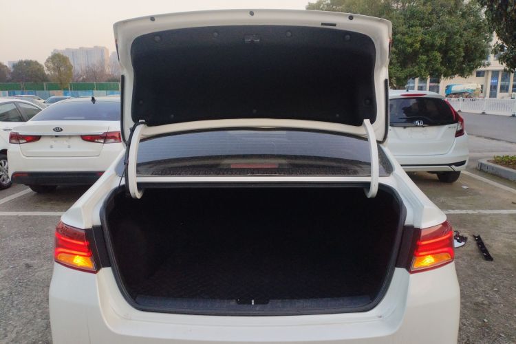 起亚 凯绅 2018 汽车图片 #21