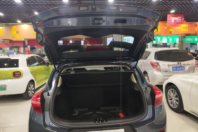 GEELY Emgrand GS 2016 #21 GEELY Emgrand GS 2016 car image #21