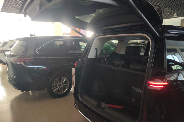 GAC Trumpchi E8 New Energy 2023 car image #21