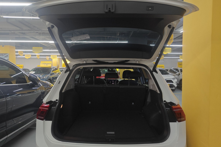 Volkswagen Tiguan L New Energy 2022 #21 Volkswagen Tiguan L New Energy 2022 car image #21