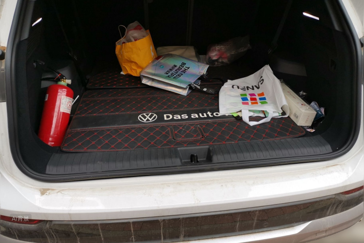 Audi Q5 e-tron 2022 immagine di auto #21