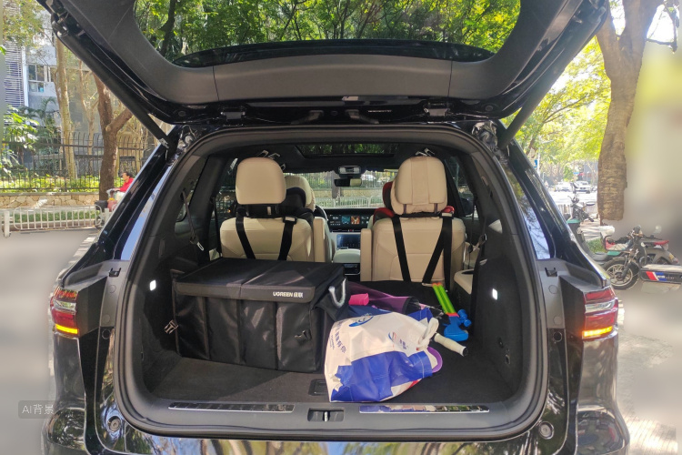 理想汽车 理想ONE 2021 汽车图片 #21