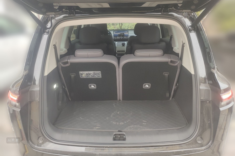 Leapmotor C16 2025 car image #21