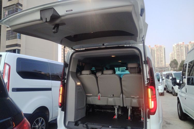 Ford Transit 2025 #21 Ford Transit 2025 car image #21