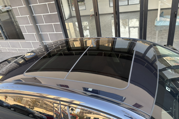 BMW i3 2023 car image #21