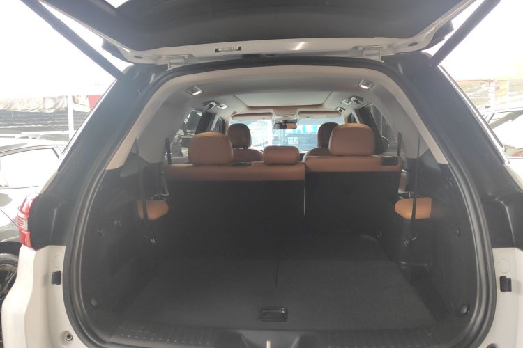 Changan CS95 2023 #21 Changan CS95 2023 car image #21