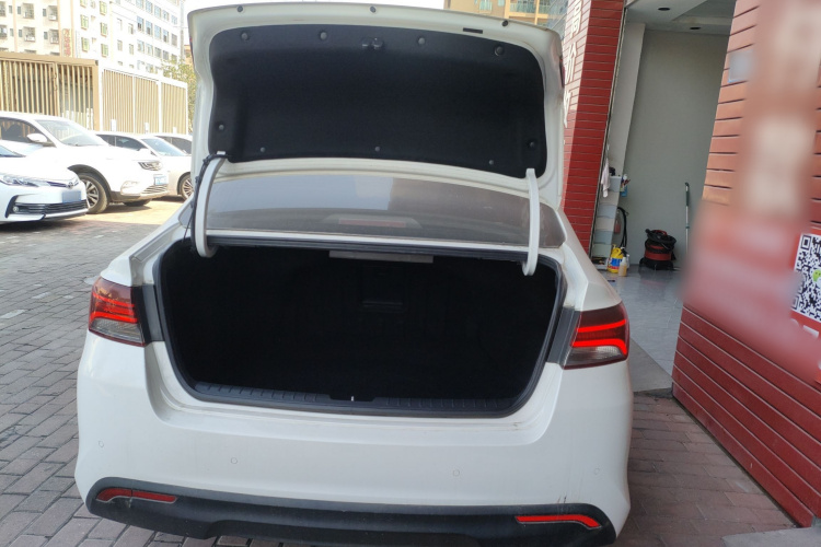 Kia K5 2017 imagen de coche #21