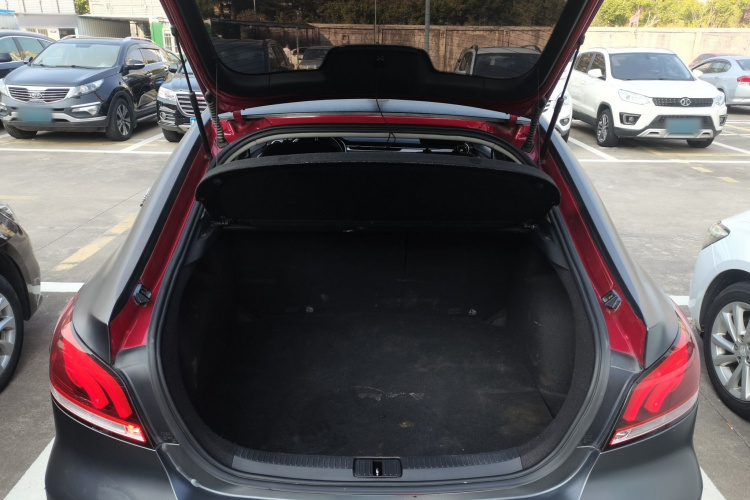 MG 6 2018 car image #21