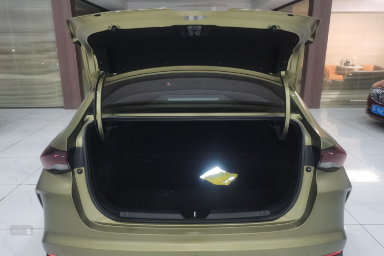 GAC Trumpchi Empow 2021 car image #21