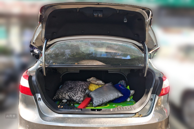 Ford Focus 2013 #21 Ford Focus 2013 car image #21