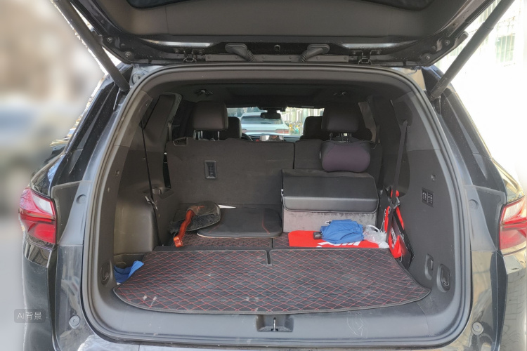 Chevrolet Blazer 2023 immagine di auto #21