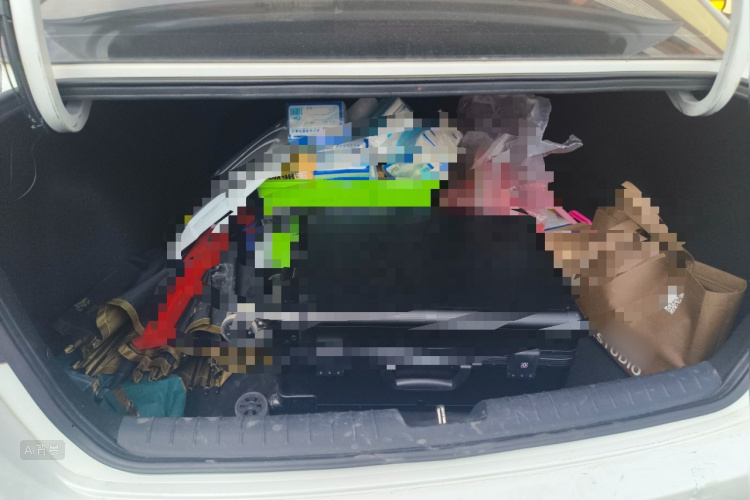 起亚 起亚K4 2015 汽车图片 #21