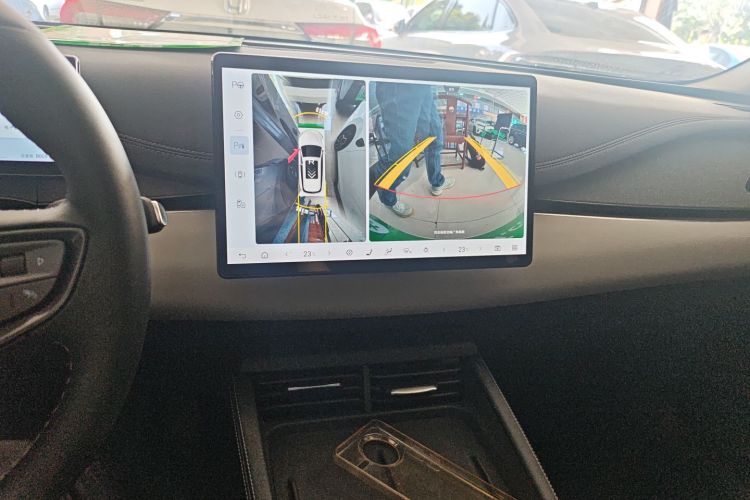 BYD Seal 06 DM-i 2025 #21 BYD Seal 06 DM-i 2025 immagine di auto #21