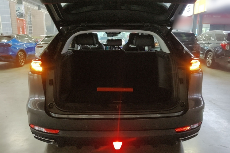 Changan UNI-K iDD 2023 car image #21