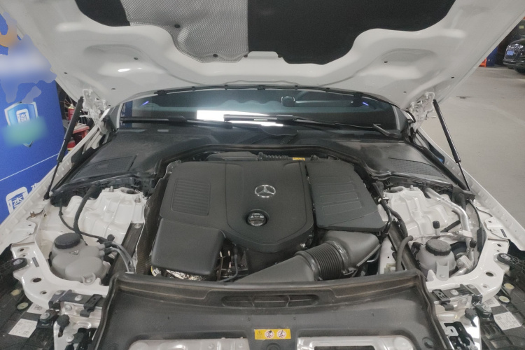 Mercedes-Benz C Class 2025 #21 Mercedes-Benz C Class 2025 car image #21