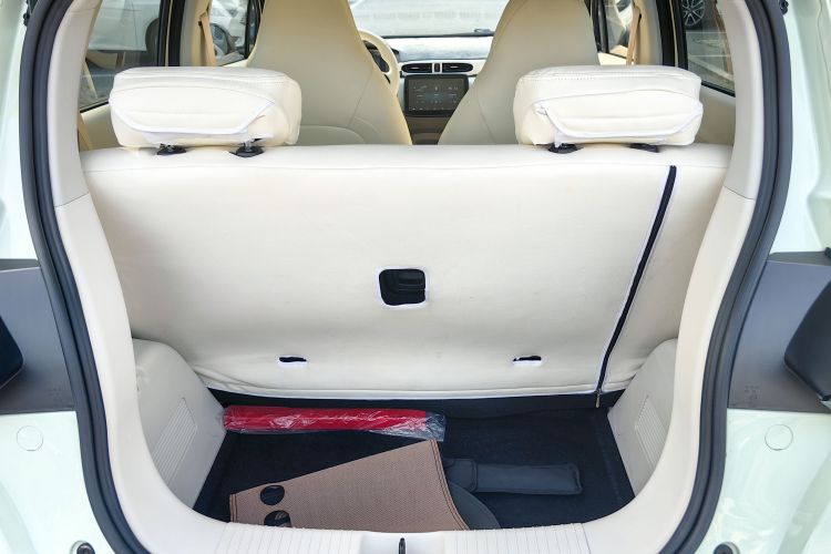 零跑汽车 零跑T03 2024 汽车图片 #21