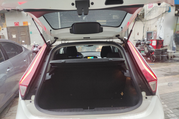 MG 3 2018 car image #21