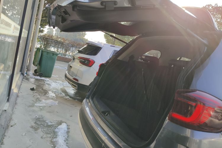 SWM斯威汽车 SWM斯威G05 2020 汽车图片 #21