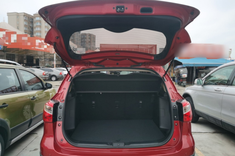 Suzuki S-Cross 2017 صورة سيارة #21