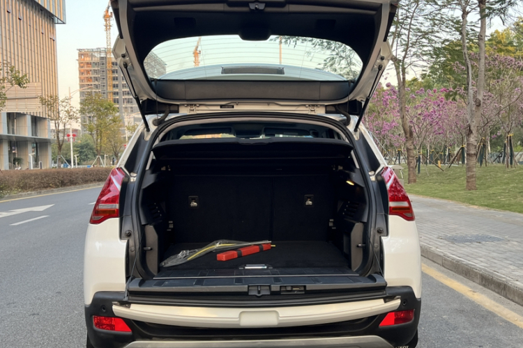 Peugeot 3008 2015 car image #21