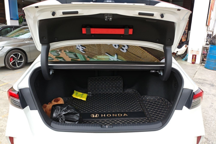 Honda Inspire 2023 car image #21