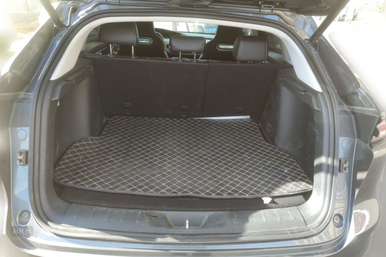 Changan UNI-K iDD 2023 car image #21