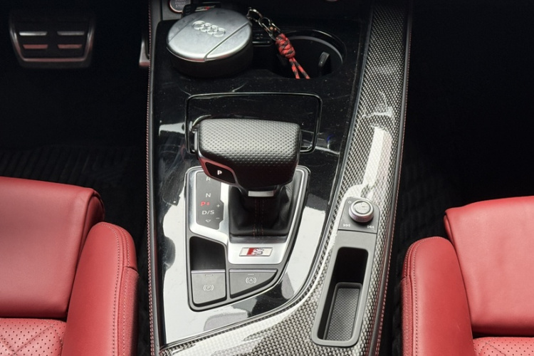 五菱汽车 奥迪S4 2024 汽车图片 #21