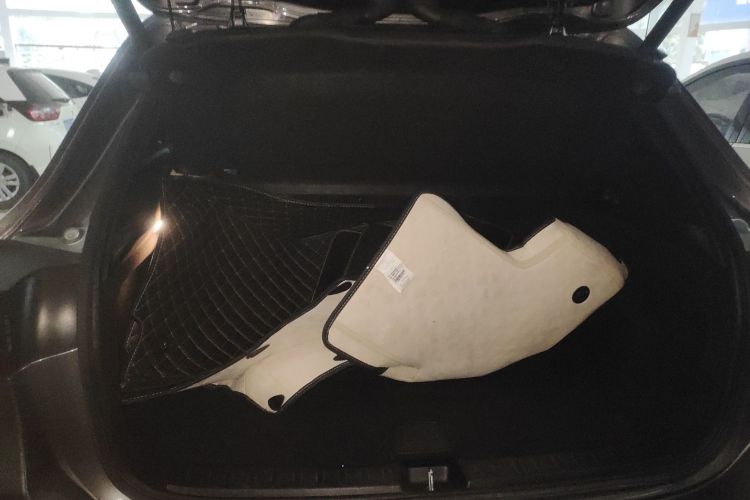 Mercedes-Benz GLA AMG 2023 car image #21