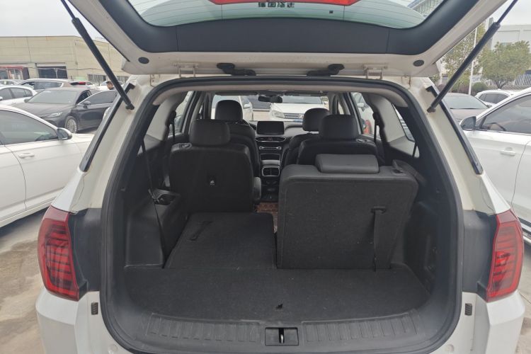 Hyundai Santa Fe 2019 #21 Hyundai Santa Fe 2019 car image #21