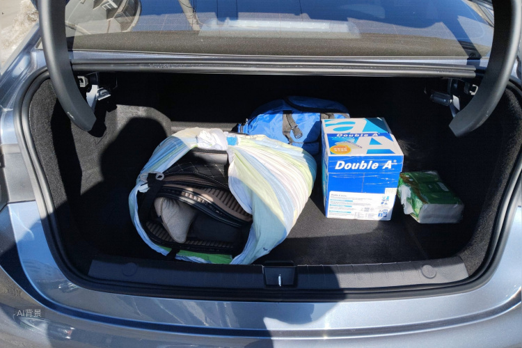 BYD Seal 05 DM-i 2025 #21 BYD Seal 05 DM-i 2025 car image #21