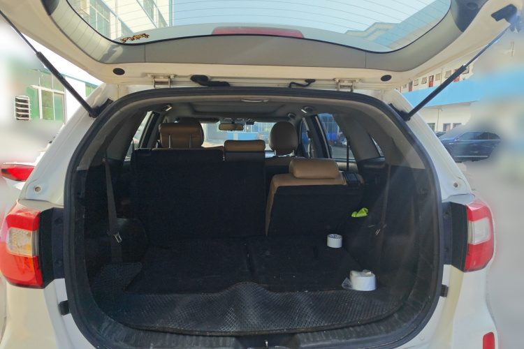 Kia Sorento 2013 изображение автомобиля #21