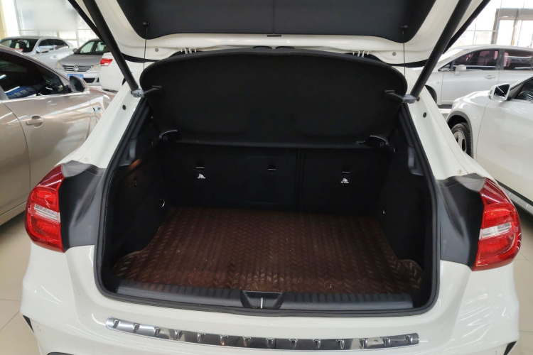 Mercedes-Benz GLA AMG 2016 #21 Mercedes-Benz GLA AMG 2016 car image #21