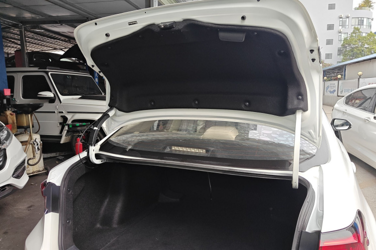 Toyota Corolla 2019 #21 Toyota Corolla 2019 car image #21