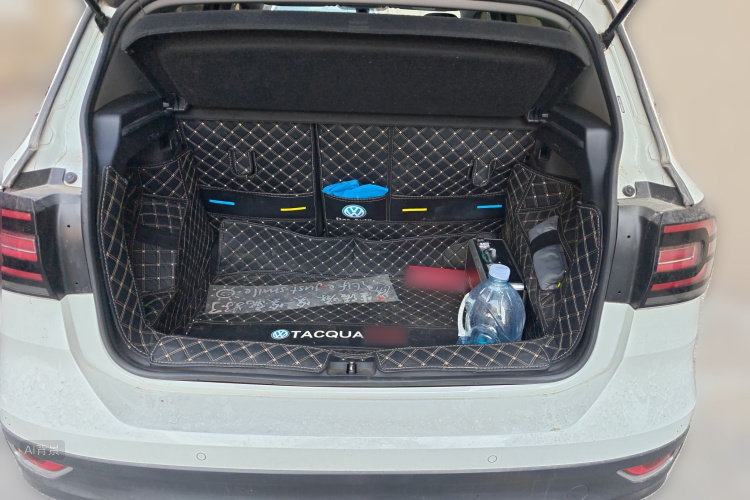 Volkswagen Tacqua 2021 car image #21